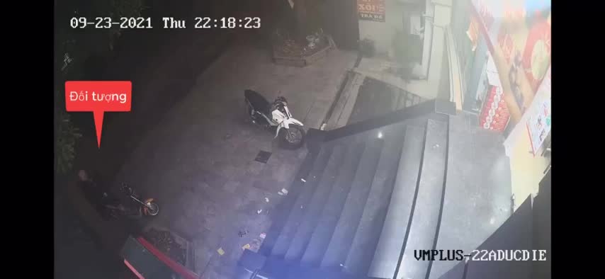 An ninh - Hình sự - Truy tìm đối tượng cướp tài sản tại siêu thị ở Hà Nội