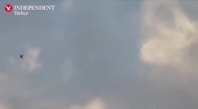 Thế giới - Siêu tiêm kích Su-35 của Nga 'đụng độ' máy bay Thổ trên bầu trời Syria