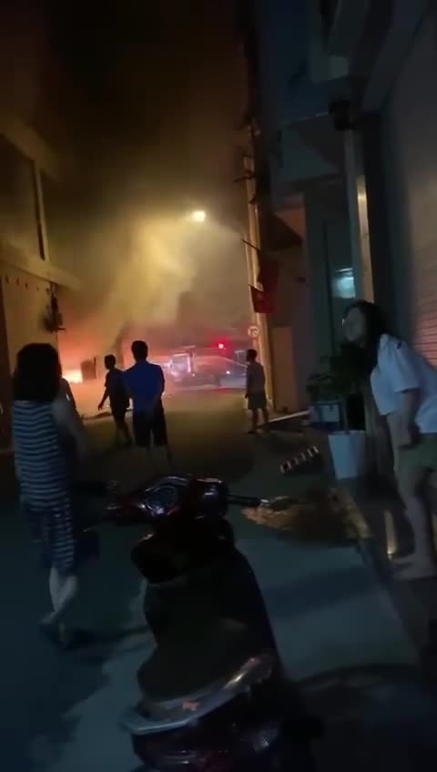 Dân sinh - Cận cảnh hiện trường vụ cháy phòng trà khiến 6 người tử vong