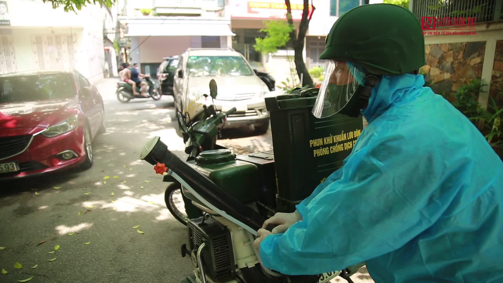 Dân sinh - Hà Nội: Sáng chế xe máy phun khử khuẩn lưu động thay sức người (Hình 16).