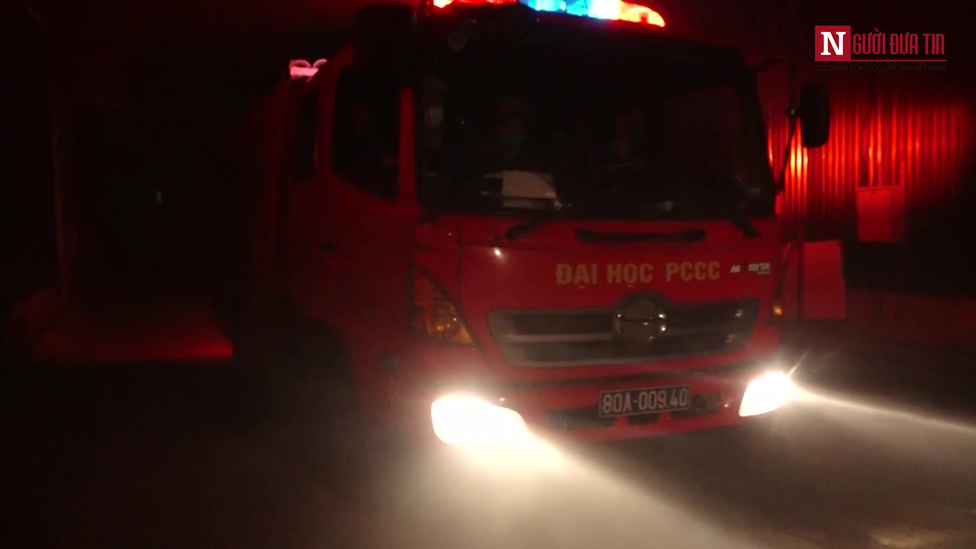 Dân sinh - Hà Nội: Cháy lớn xưởng sản xuất cồn 1300m2 trong đêm