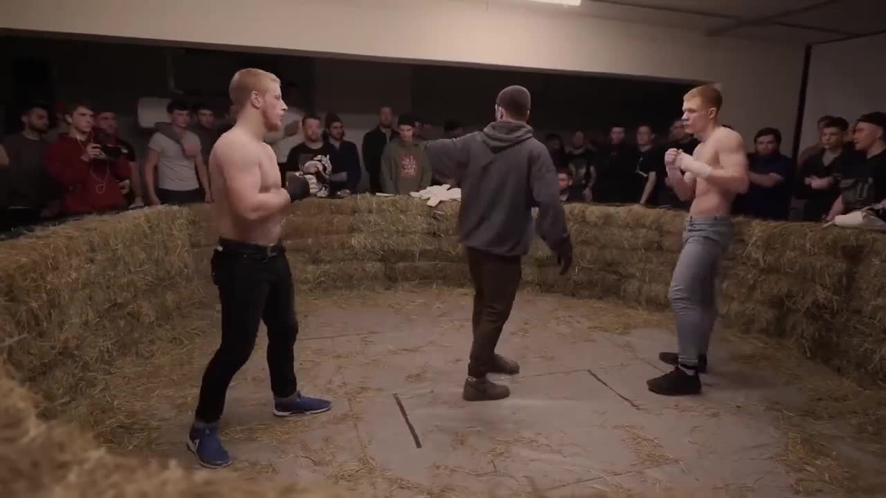 Video - Clip: Tung cú đấm trời giáng, cao thủ MMA hạ knock out võ sĩ đường phố