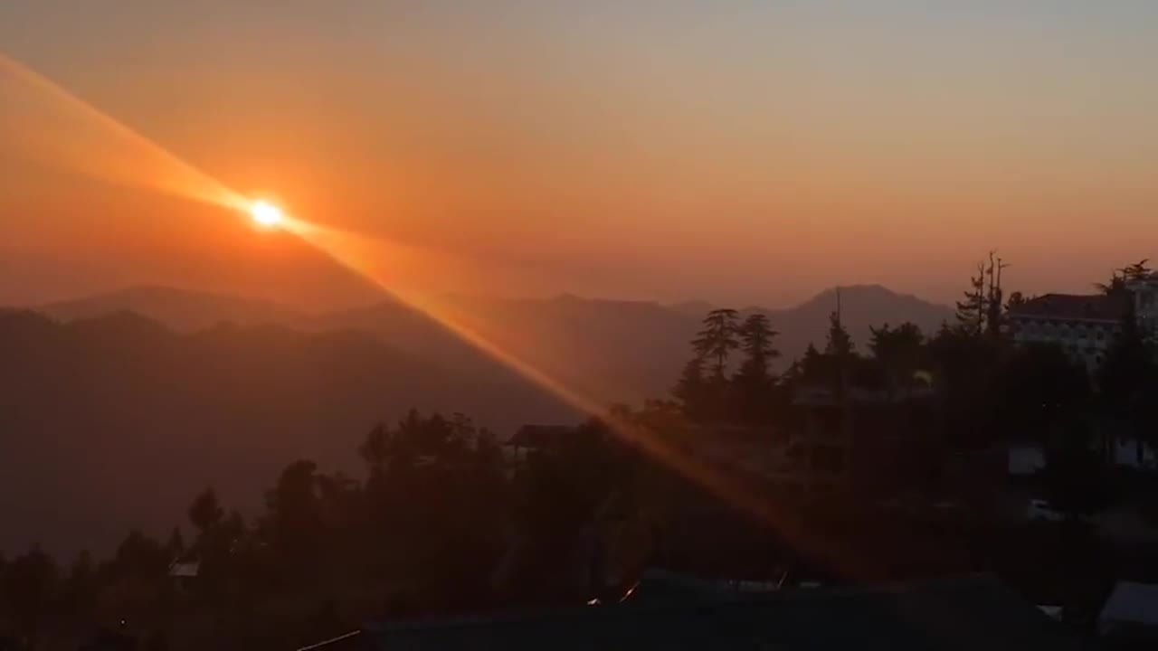 Video - Clip: Khoảnh khắc nhật thực tuyệt đẹp ở Ấn Độ