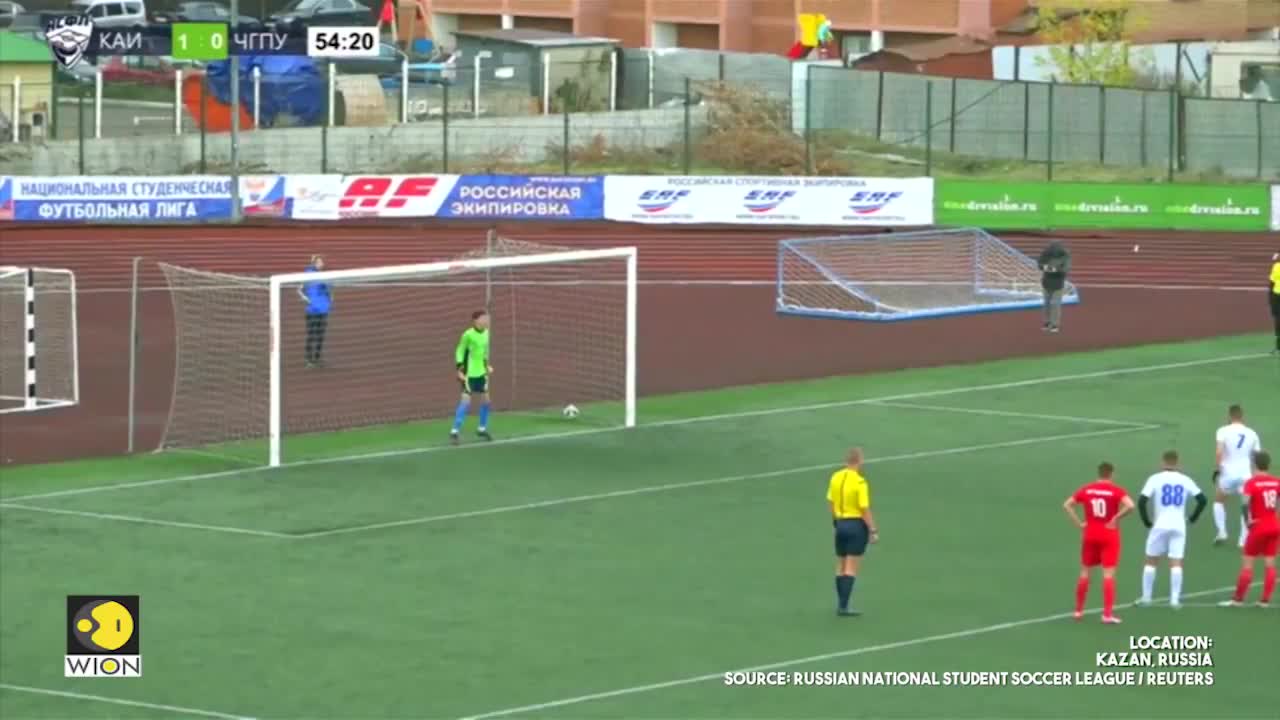 Video - Clip: Cận cảnh cú đá penalty có 1-0-2 và cái kết kinh ngạc