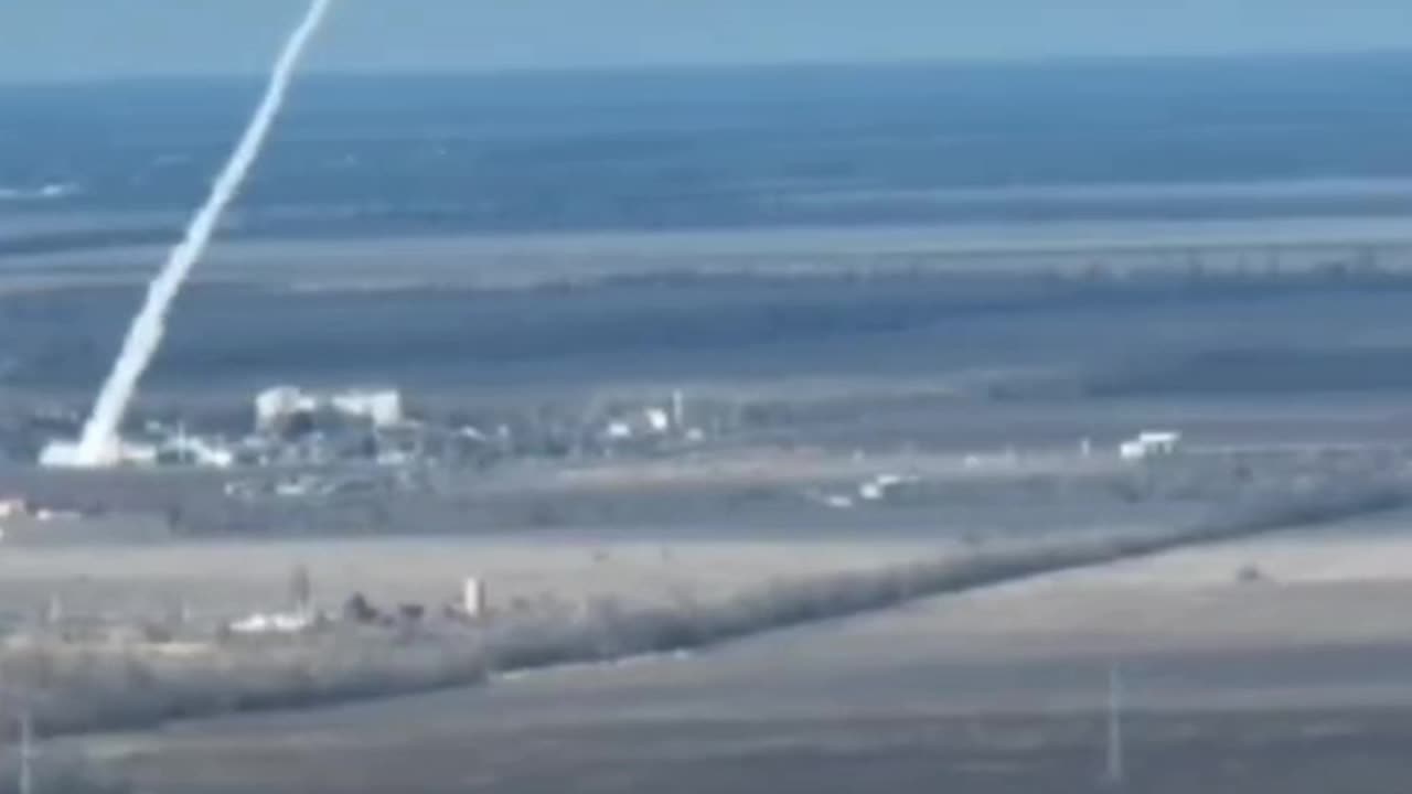 Thế giới - Nga phóng tên lửa siêu thanh Kinzhal, tấn công lực lượng Ukraine (Hình 2).