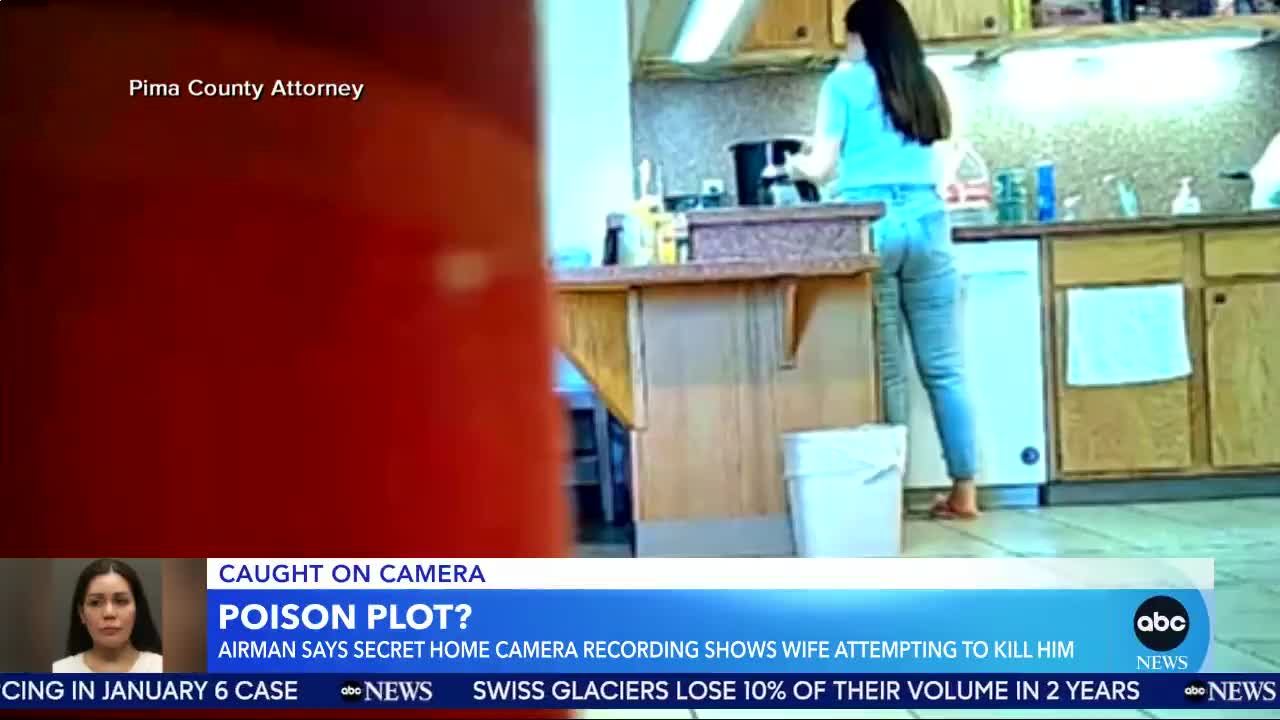 Video - Bí mật lắp camera, chồng phát hiện hành động gây sốc của vợ