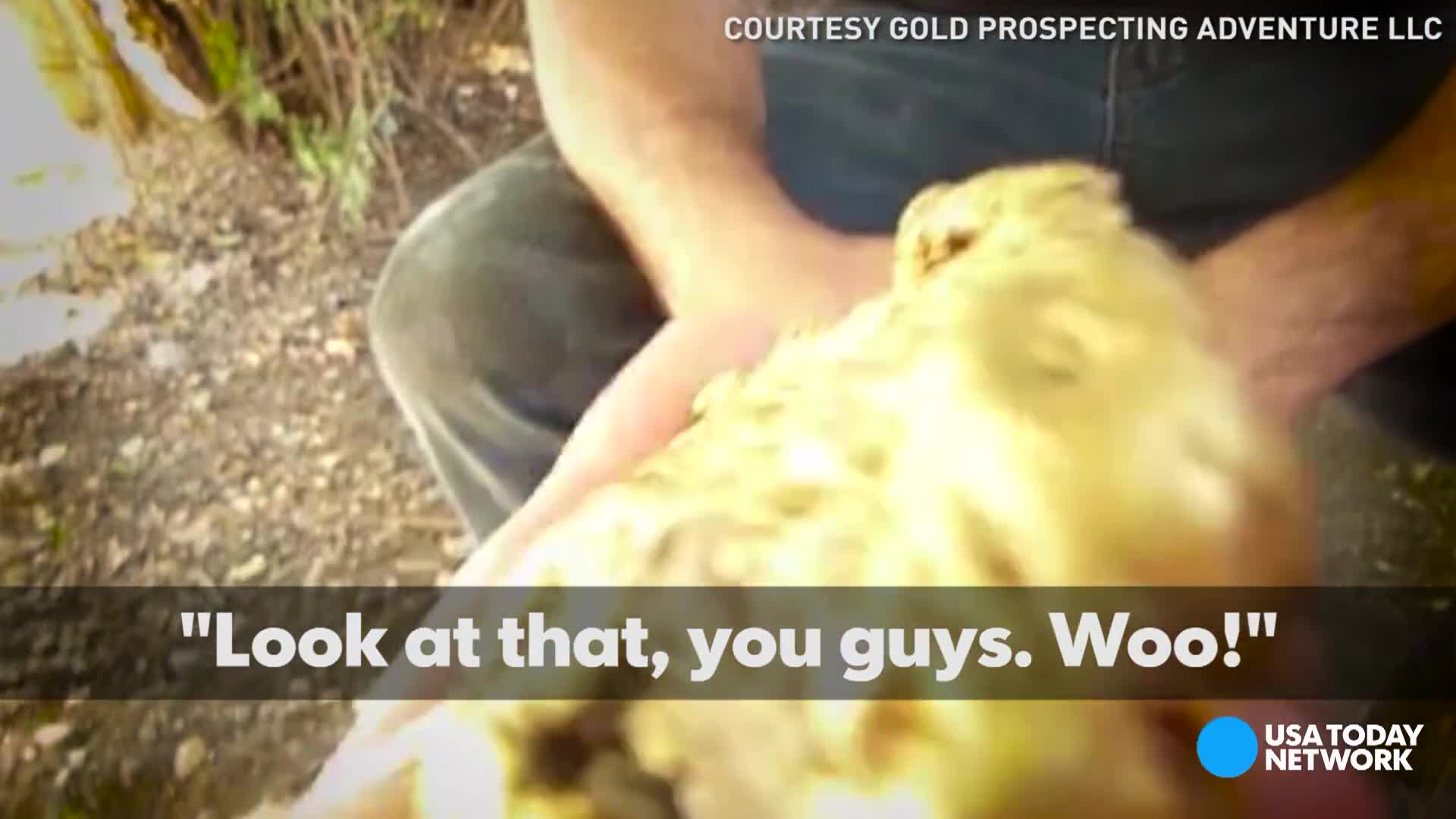 Video - Người đàn ông tình cờ nhặt được cục vàng quý hiếm nặng hơn nửa cân