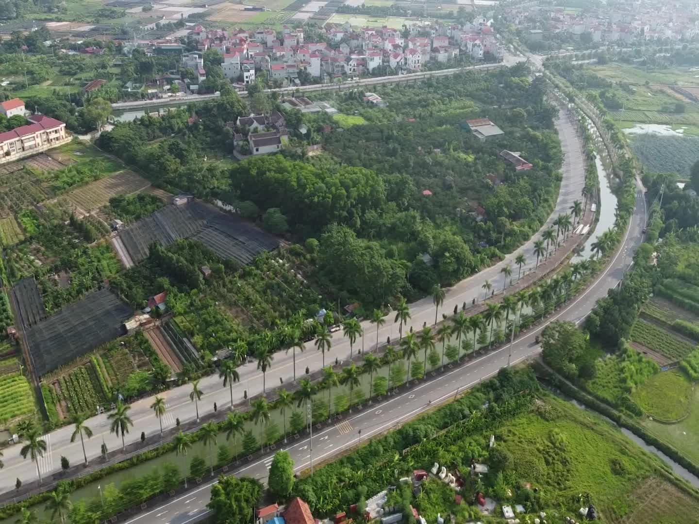 Dân sinh - Hiện trạng kênh mương ở ngoại thành Hà Nội xuống cấp nghiêm trọng