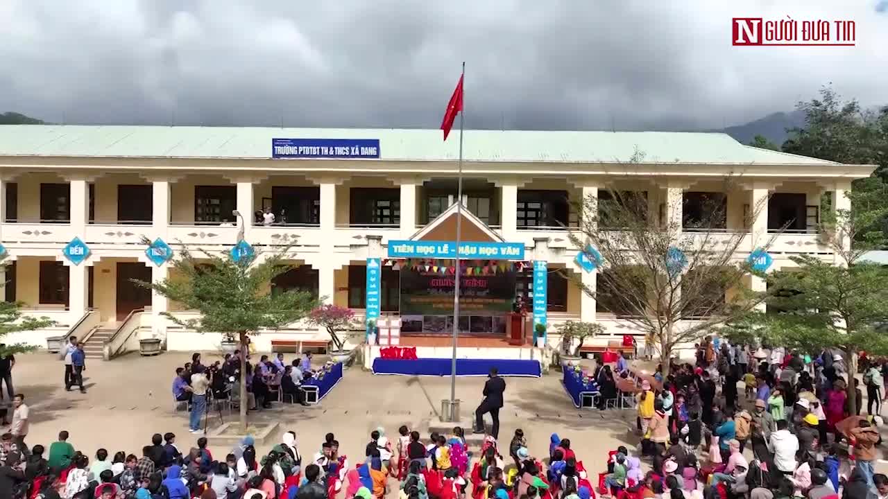 Video - Video: Trao quà Tết cho học sinh vùng cao tỉnh Quảng Nam