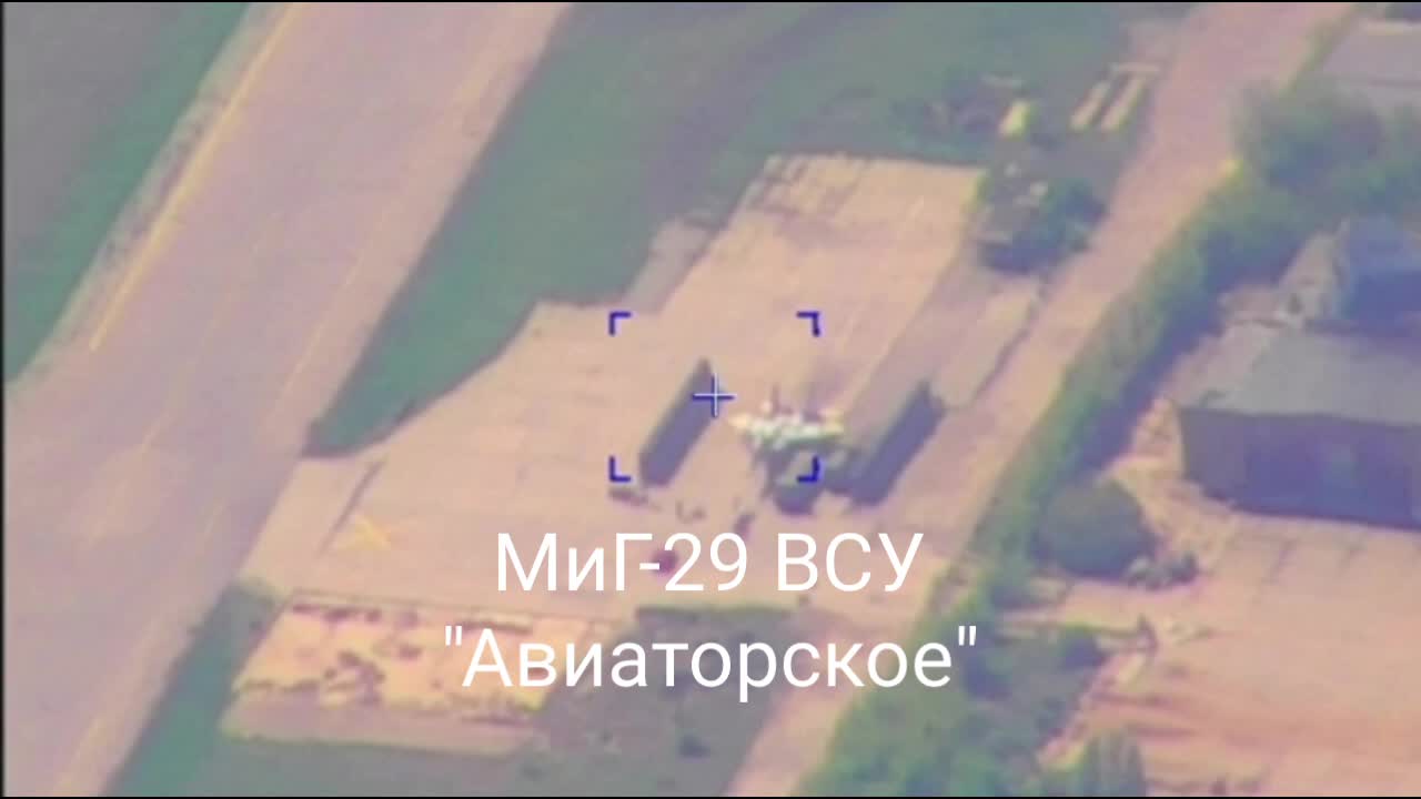 Thế giới - 8 máy bay bị hỏa lực Nga phá hủy trong 2 ngày, Ukraine liệu có gặp khó?