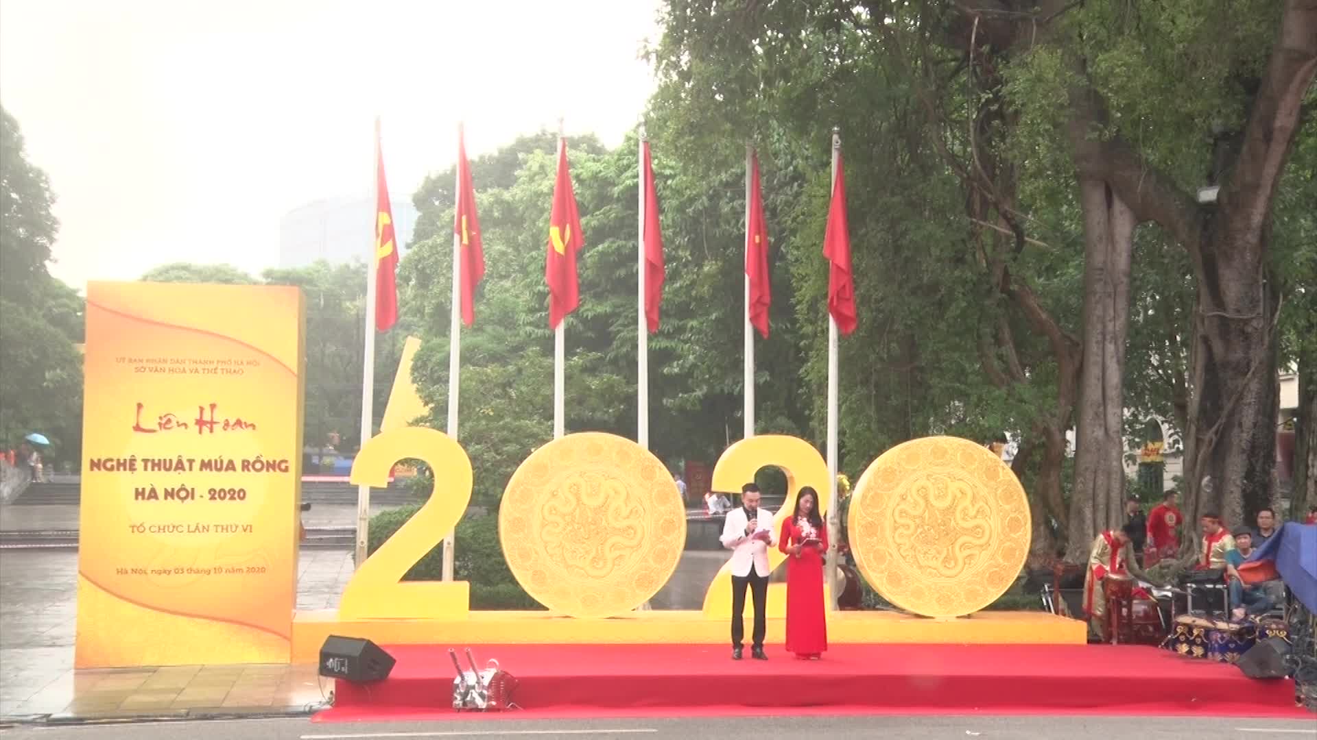 Múa Rồng chào mừng 1010 năm Thăng Long - Hà Nội