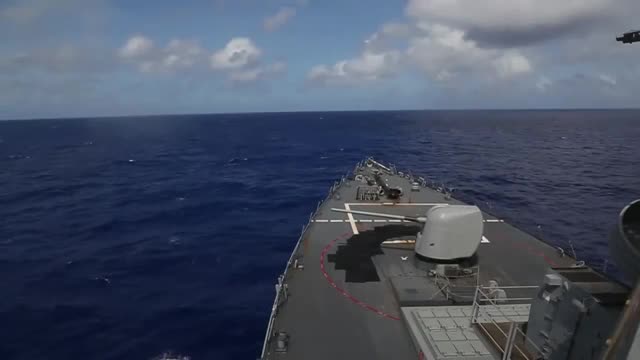 Navy Artillery - Deck Guns In Action