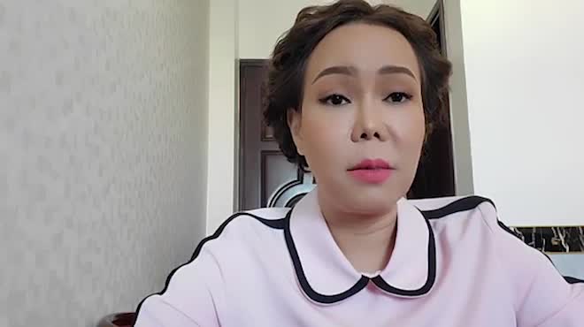 Vợ cố nghệ sĩ Chí Tài bị giả mạo nhắn tin vay 5.000 USD, Việt Hương bức xúc lên tiếng