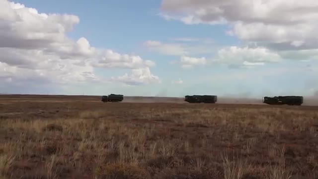 Russian 9K720 ISKANDER-M Tactical Missile- Load Launch Impact
