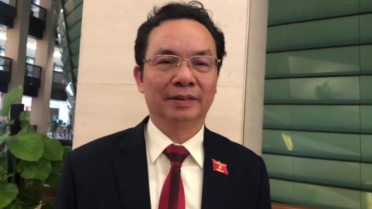 ĐBQH Hoàng Văn Cường - Phó Hiệu trưởng trường ĐH Kinh tế Quốc dân nói về vai trò của nguồn thu từ đất trong cơ cấu thu ngân sách