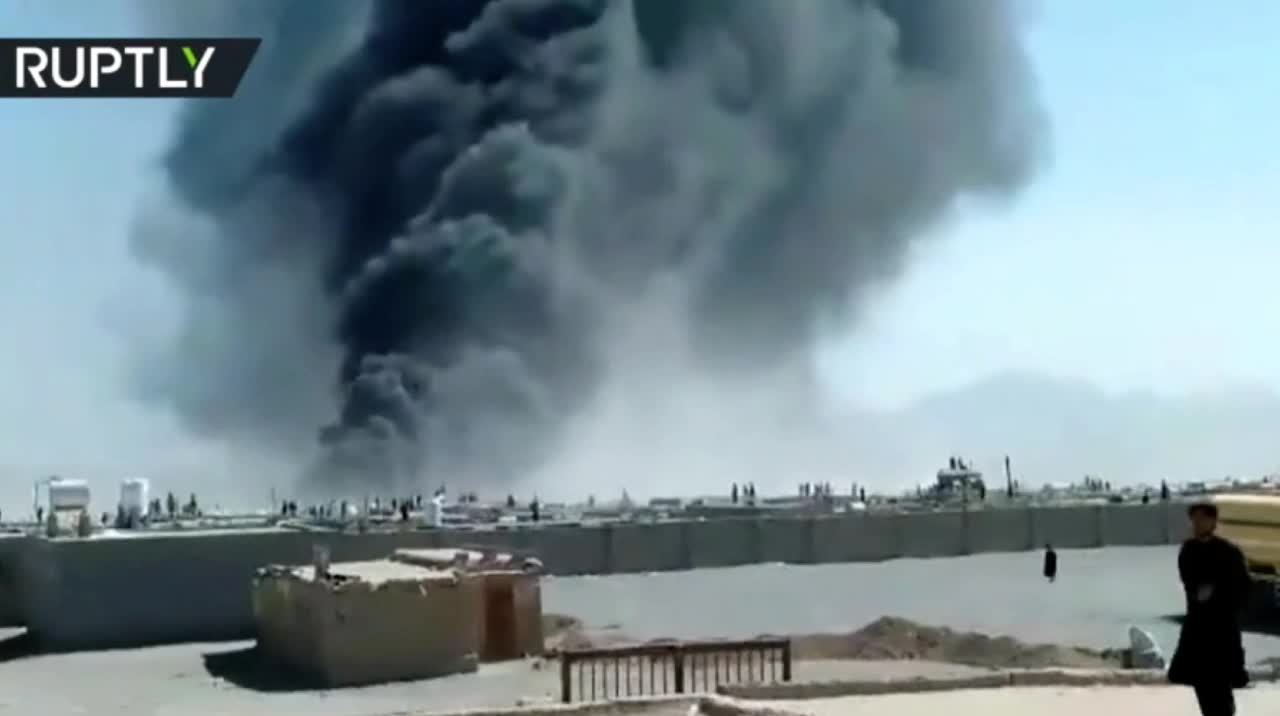 Cháy ngùn ngụt ở chốt hải quan biên giới Iran