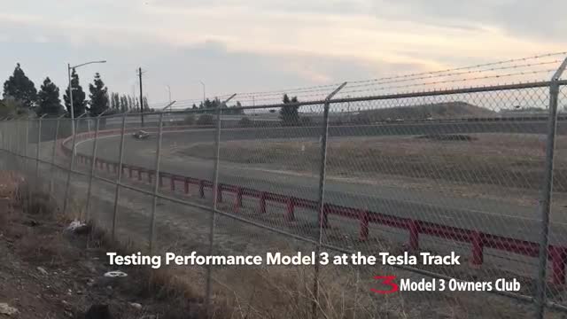 Tesla Model 3 hiệu suất cao lộ diện trên đường thử?