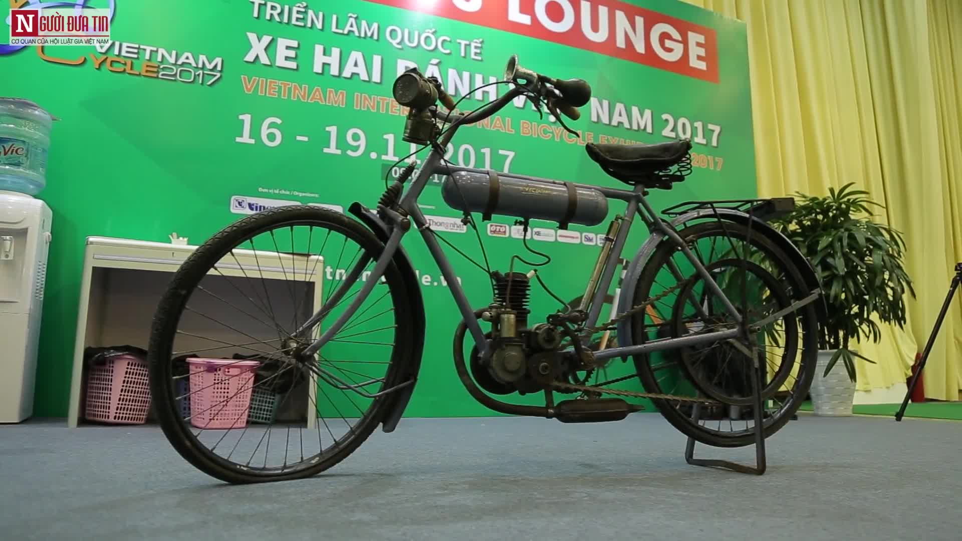 Chiếc xe đạp máy cổ, độc, đắt nhất Việt Nam ngang giá Kia Morning