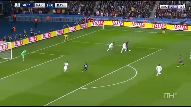 Clip; Pha ghi bàn của Cavani đã nhấn chìm Bayern Munich