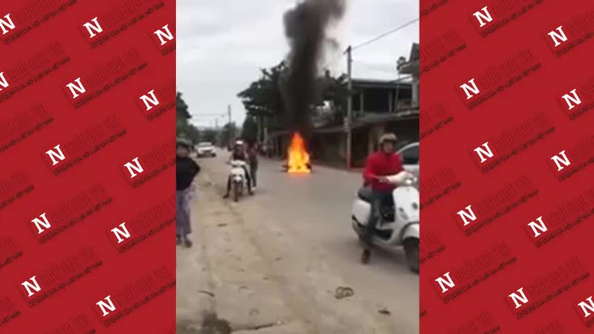 Nam thanh niên tẩm xăng đốt xe của người phụ nữ sau va chạm giao thông