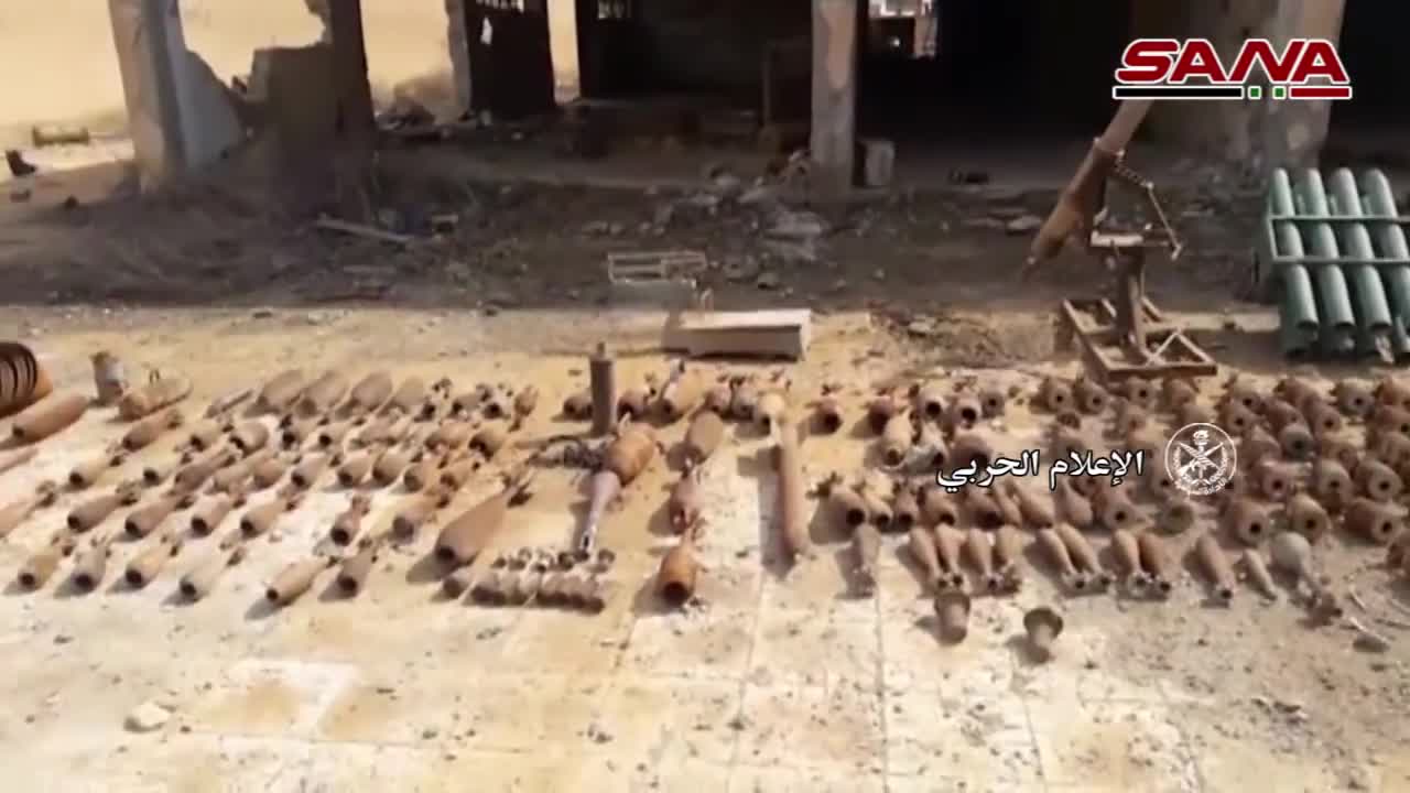 Syria: Phát hiện lô vũ khí khủng bên trong sào huyệt của IS ở Deir Ez-Zor