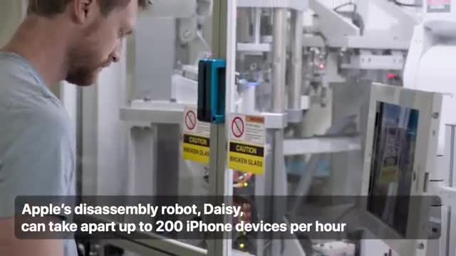 Gặp robot có thể tháo dời mọi iPhone trong tích tắc