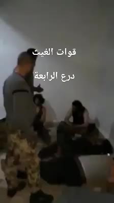 Quân chính phủ bắt chiến binh IS sau trận chiến quan trọng ở phía Tây Nam Syria 