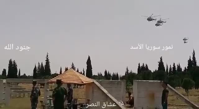 Trực thăng của quân đội Syria đã cũng được triển khai về Idlib 