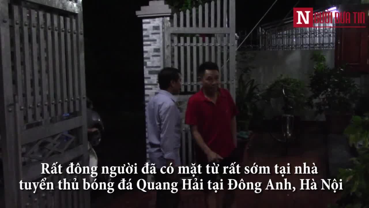 Gia đình Quang Hải gieo hò khi Văn Toàn ghi bàn thắng quyết định