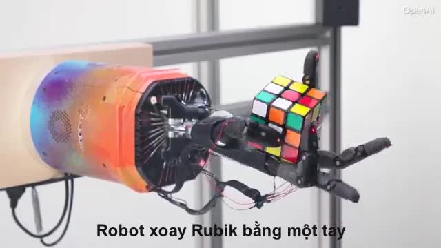 Xem robot xoay Rubik điệu nghệ bằng một tay