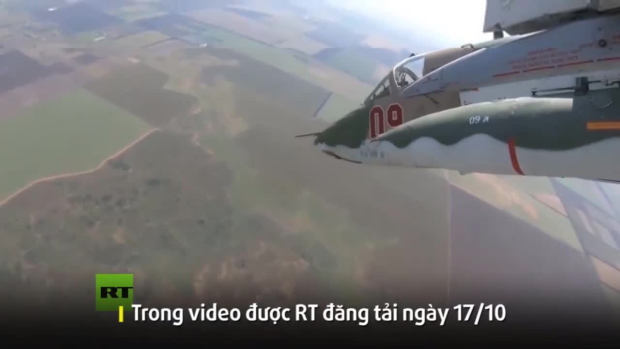 “Xe tăng bay” Su-25SM3 phóng rocket tiêu diệt mục tiêu
