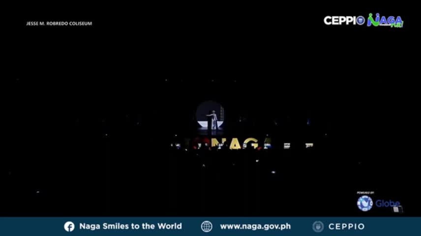 Video: Á hậu Hoàng Hạnh hát Tàu anh qua núi khiến cư dân mạng ngán ngẩm