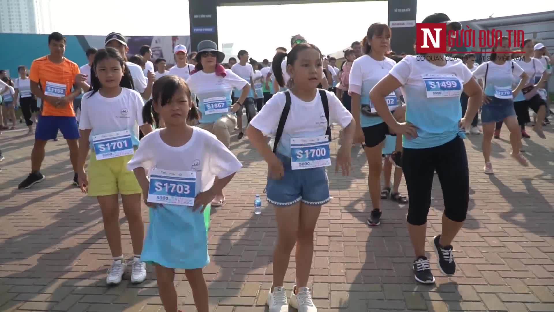 Hàng nghìn người dân tham gia đi bộ vì bệnh nhân ung thư Việt Nam