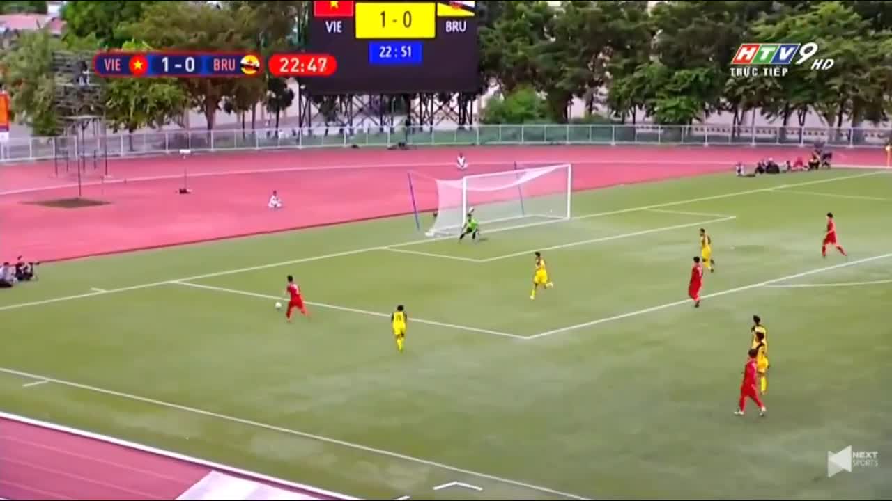 Hà Đức Chinh ghi bàn thắng thứ 2 cho Việt Nam