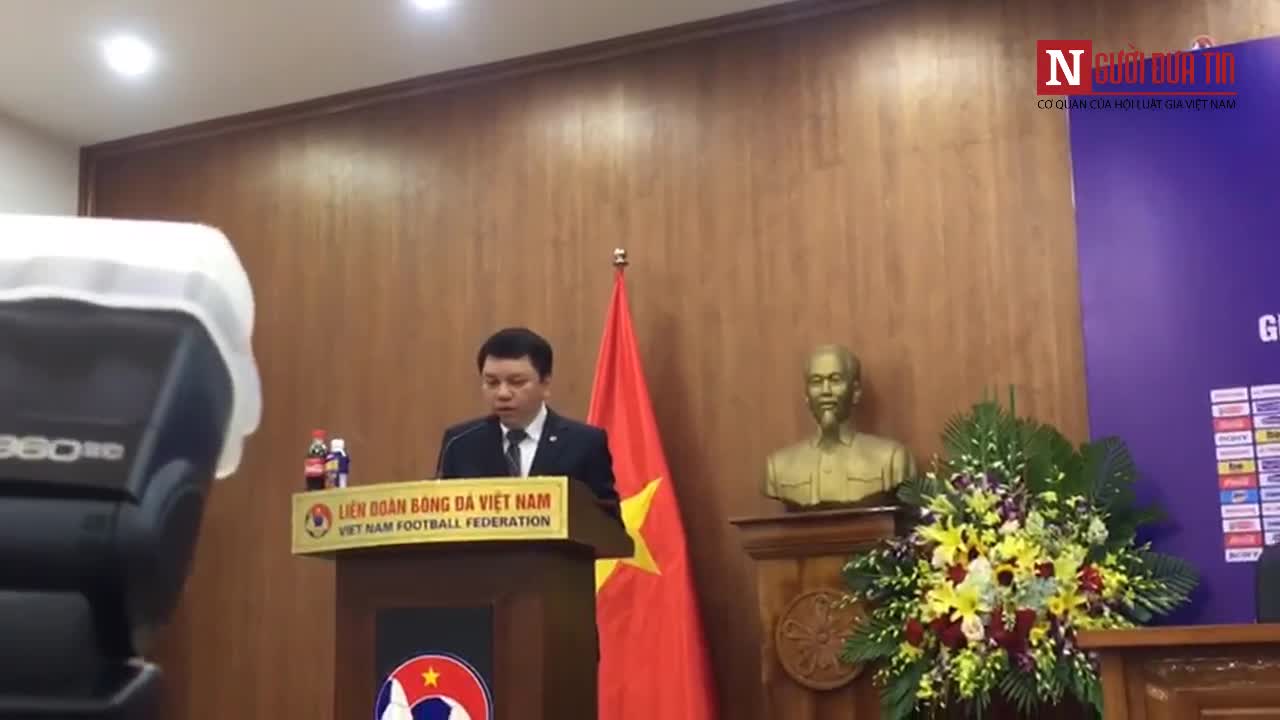 Đại diện LĐBĐ Việt Nam phát biểu tại lễ gia hạn hợp đồng