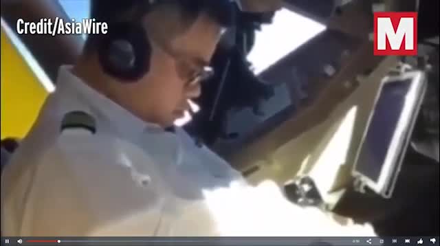 Phi công Trung Quốc ngủ gật khi điều khiển máy bay chở khách