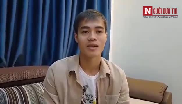 Cầu thủ Nguyễn Văn Toàn chúc tết độc giả báo Người Đưa Tin