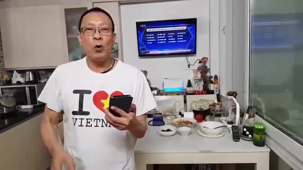 MC Lại Văn Sâm chế lời Tóc em đuôi gà tặng HLV Park Hang-seo