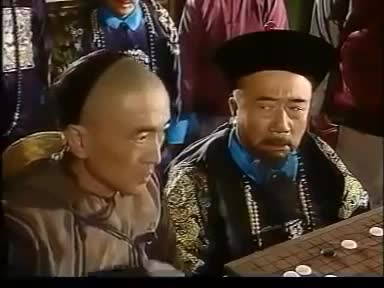 Tể Tướng Lưu gù đánh cờ tranh vợ với vua Càn Long