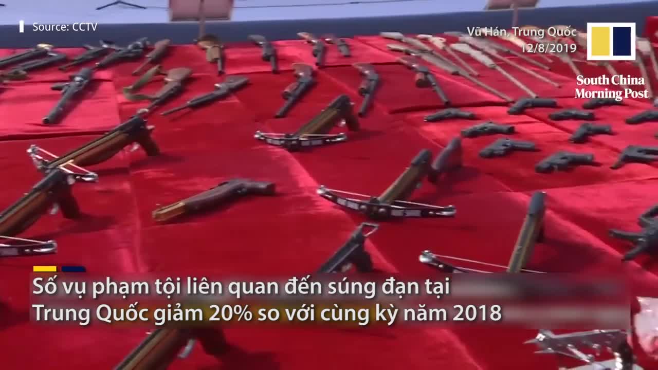 Trung Quốc nung chảy hơn 100.000 khẩu súng trái phép