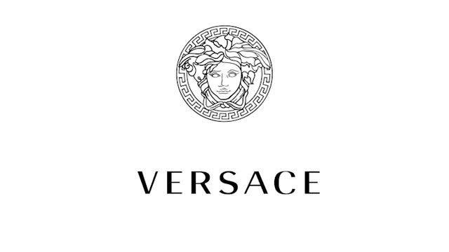Cách mà Versace tạo ra chiếc túi được yêu thích nhất trong làng thời trang thế giới