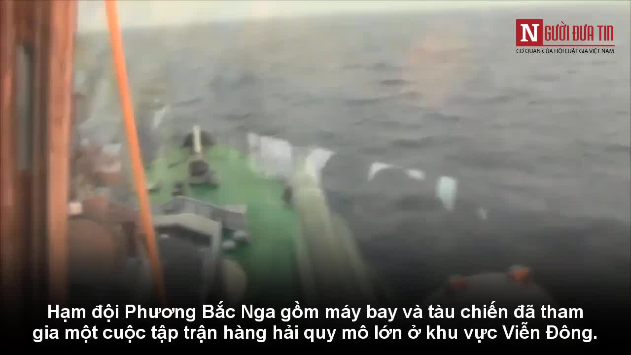 Máy bay, tàu chiến Nga nã mưa tên lửa tại vùng Viễn Đông