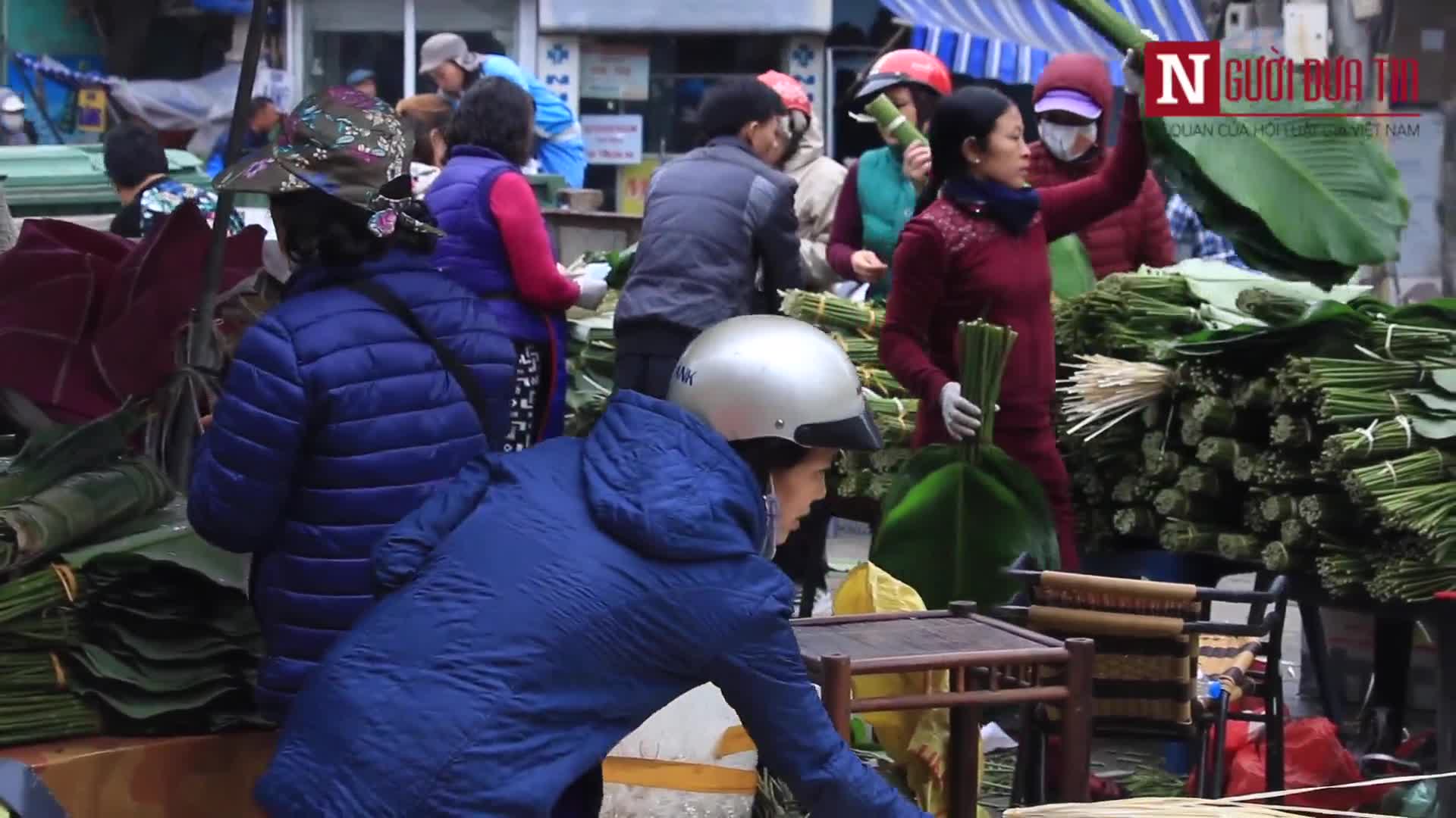 Chợ lá dong cổ nhất Hà Nội
