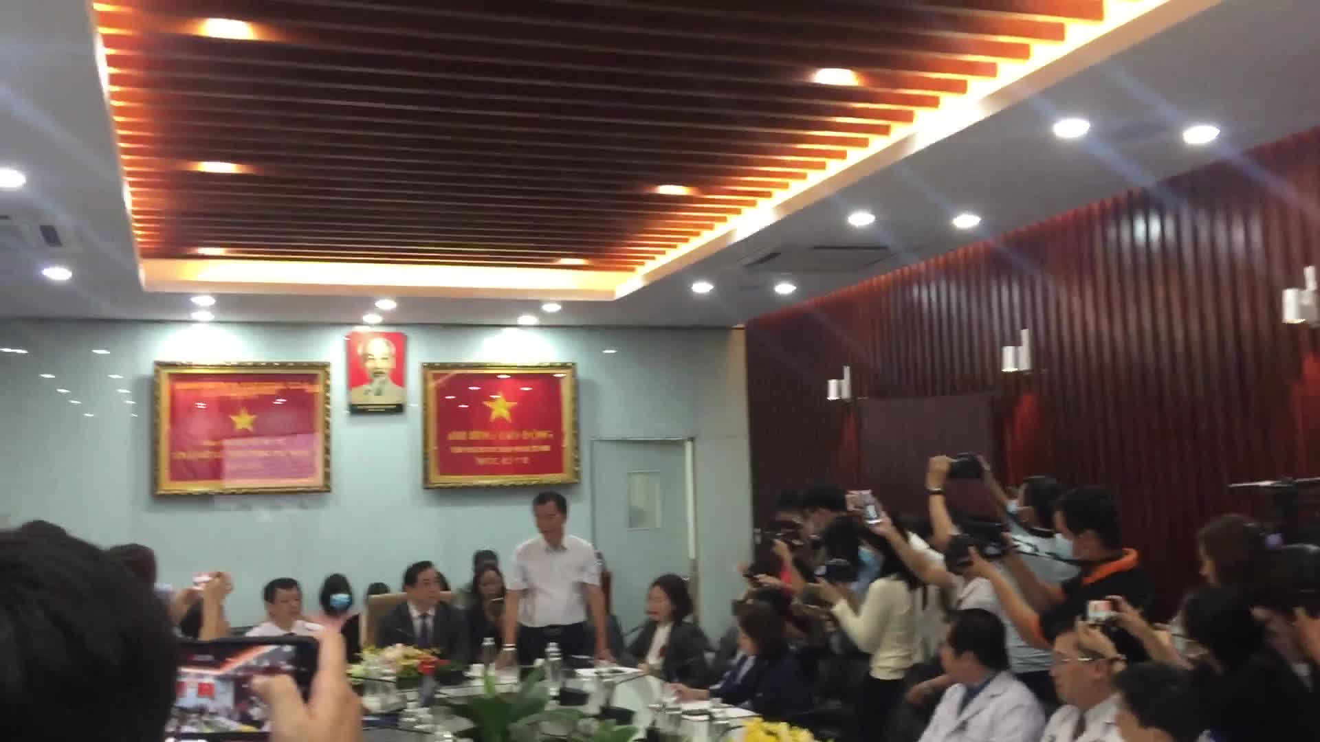 Tổng lãnh sự quán Trung Quốc cảm ơn Chính phủ Việt Nam vì điều trị cho công dân Trung Quốc