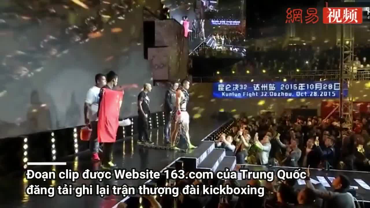 Mang 100kg xích sắt lên thị uy, võ sĩ Trung Quốc vẫn bị đánh cho tơi tả