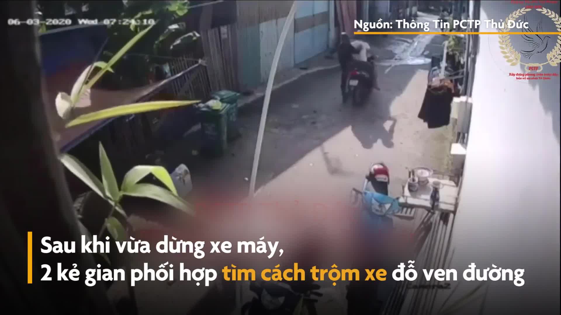 Clip: Nhóm trộm xe máy liều lĩnh xịt hơi cay vào mặt người dân để thoát thân