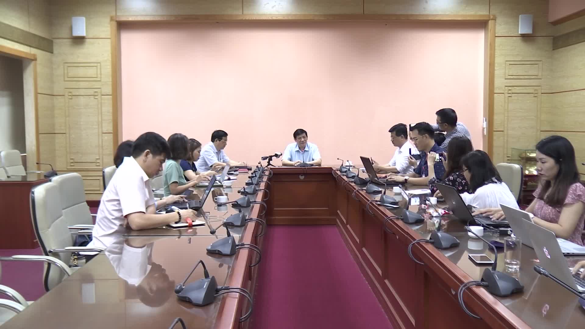 Phát biểu của Quyền Bộ trưởng Bộ Y tế Nguyễn Thanh Long liên quan đến phòng chống, dịch Covid-19